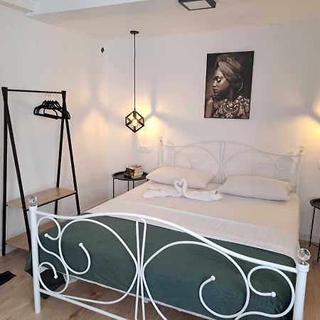 Studio Apartman Maris Apartman Zára Kültér fotó