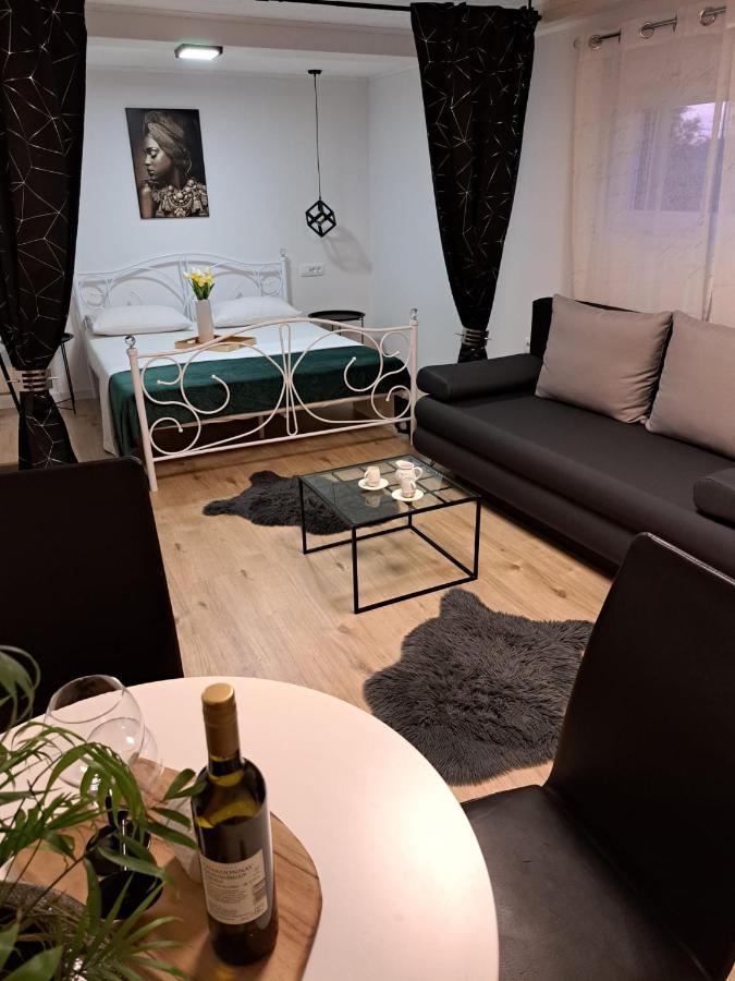 Studio Apartman Maris Apartman Zára Kültér fotó